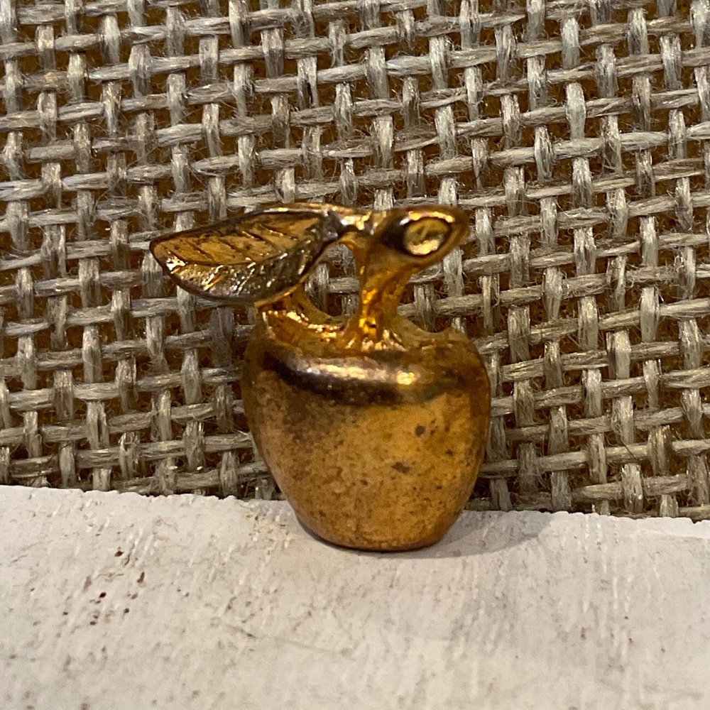 Vintage Tiny Golden Apple Teacher Lapel Pin
